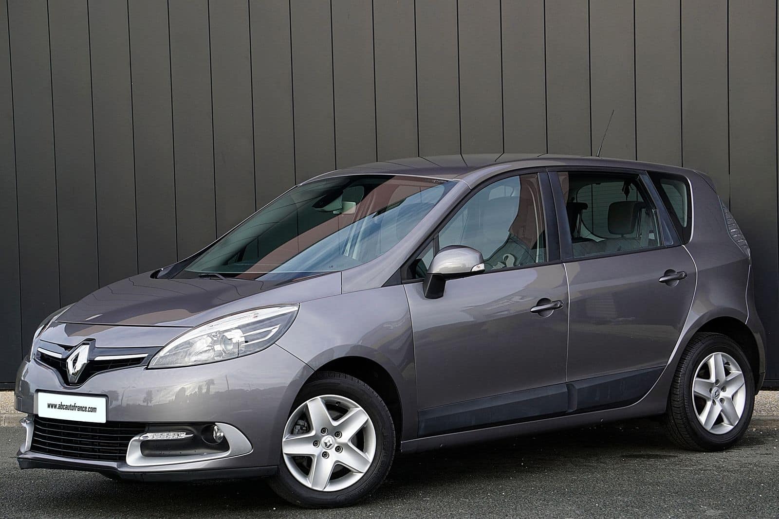 RENAULT Scenic III PH3 (Scenic 3) 1.2 TCe 115 Cv Energy Expression Occasion 79 abcautofrance (abc auto france) 2