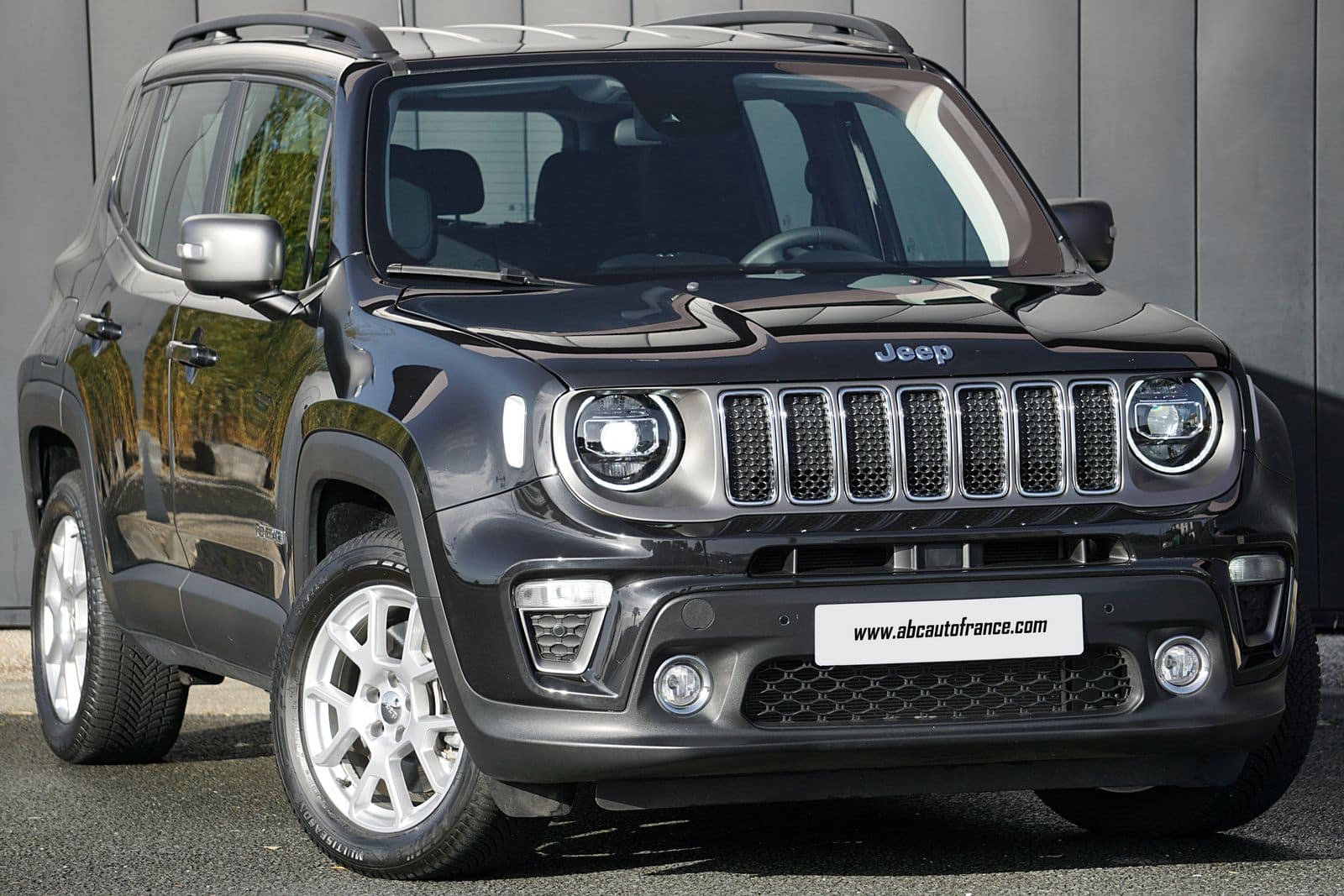 JEEP RENEGADE HYBRIDE PHEV 1.3 TURBO T4 190 4XE LIMITED AT6 Occasion 79 abcautofrance (abc auto france) 4